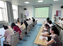 黨委副書記張開禮在信息技術(shù)學(xué)院講黨課